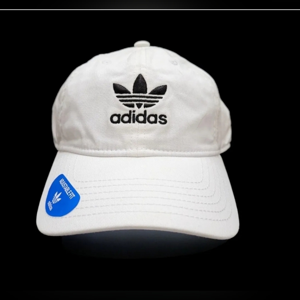 ADIDAS ADJUSTABLE STRAP   CAP HAT  ADULT UNISEX ONE SIZE